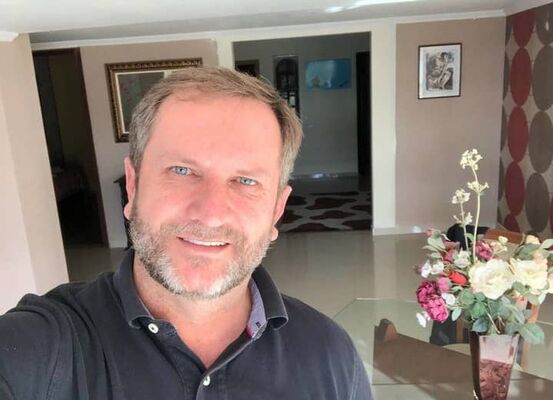  ,   Fabian, 52 ,     , c 