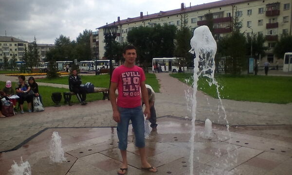  ,   Umid, 44 ,   ,   , c 