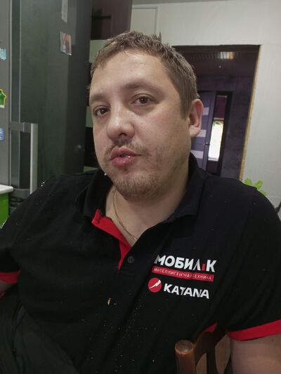  ,   Aleksei, 37 ,   ,   