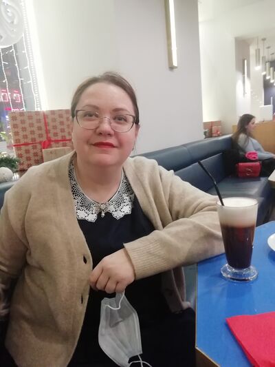  -,   Elena, 50 ,   ,   