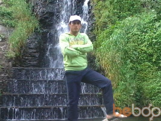  ,   Gag, 33 ,  