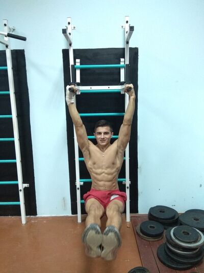 ,   Valeros, 24 ,   