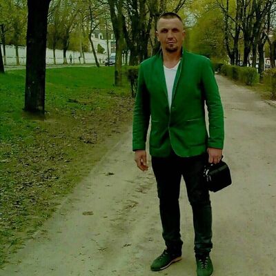  ,   Oleg, 48 ,  
