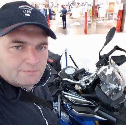  ,   David, 41 ,   ,   