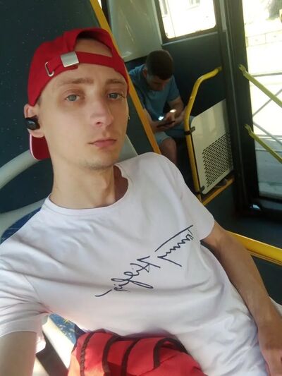  ,    Twiceaa, 32 ,   ,   , c 