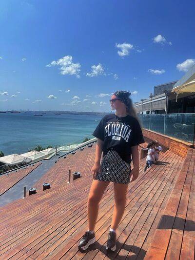  Phuket,   , 21 ,     , c 