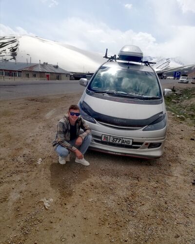  ,   Maksim, 25 ,   ,   