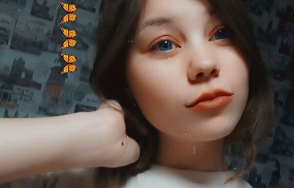  ,   Ksenia, 20 ,   