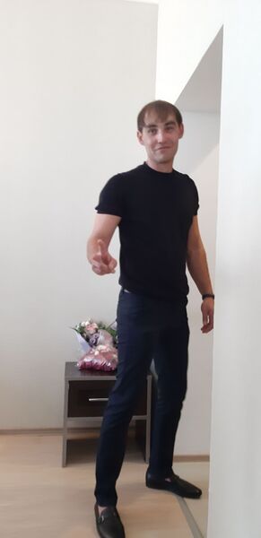  ,   Sergey, 35 ,   ,   , 