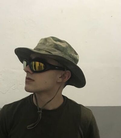  --,   , 19 ,   ,   