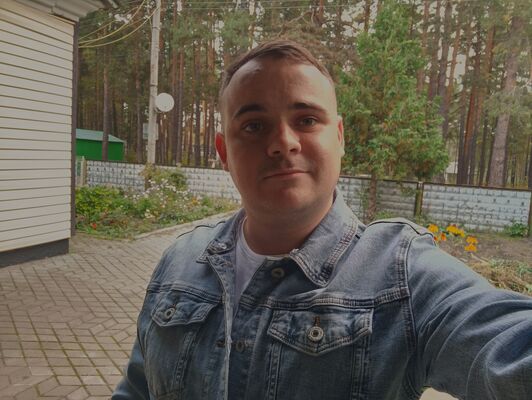  ,   Mikhail, 27 ,   ,   