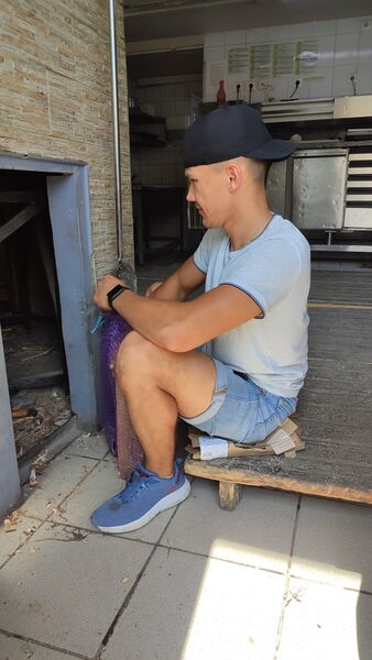  ,   , 28 ,   ,   