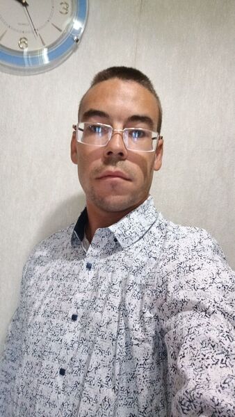  ,   Viktor, 28 ,   ,   , c 