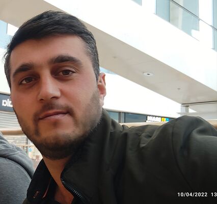  ,   Azer, 32 ,   ,   