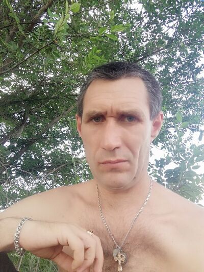  ,   Sergei, 41 ,   ,   , c 