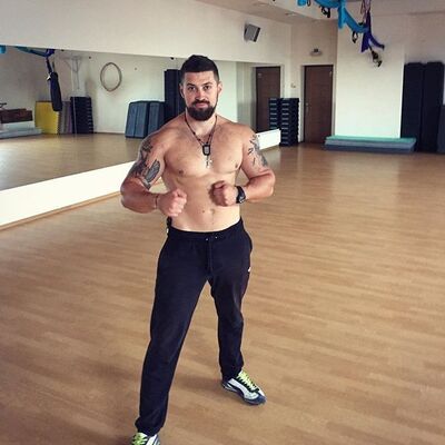  ,   Max, 35 ,   ,   , c 