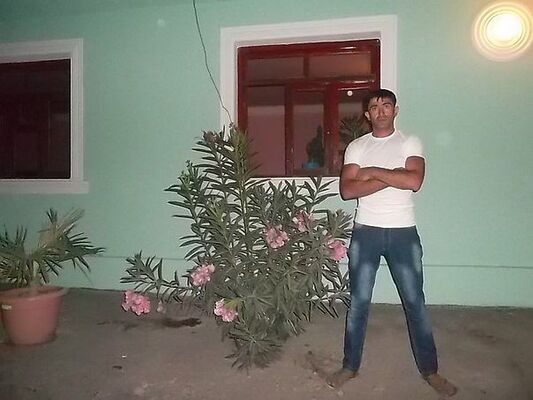  ,   Alik, 45 ,   