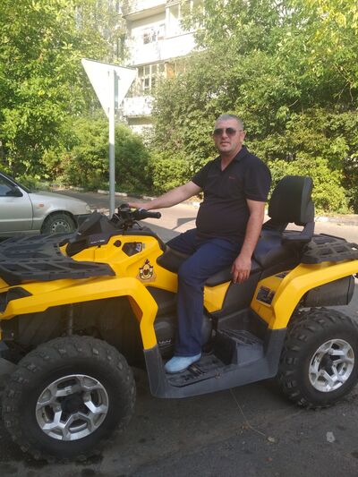  ,   Valer, 48 ,     , 