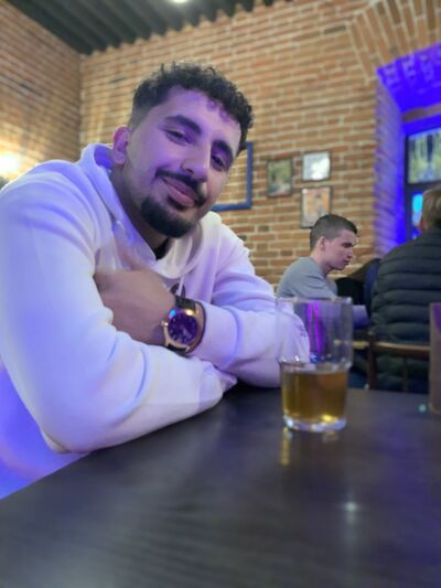  Palais-Bourbon,   Alaa eddine, 25 ,   ,   