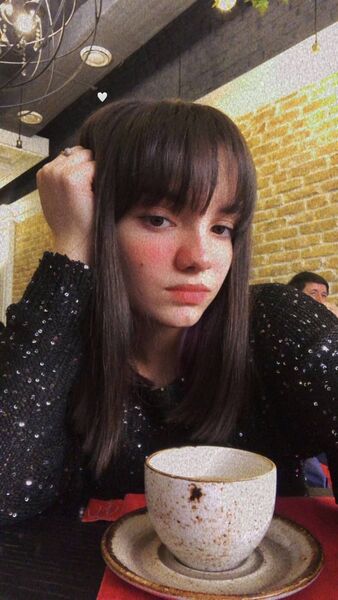  ,   Afina, 21 ,   