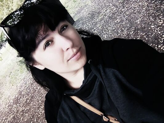  ,   Dominika, 26 ,   ,   , c 