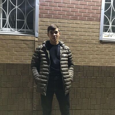  ,   Alexander, 24 ,     