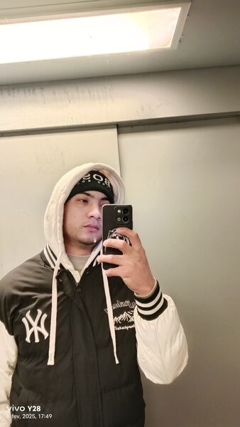  ,   Akbar, 24 ,   ,   