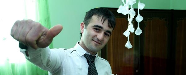  ,   Hayk, 33 ,   ,   , c 