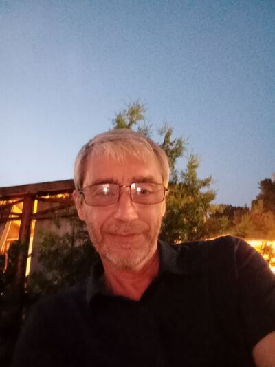  ,   Ruslan, 48 ,   ,   