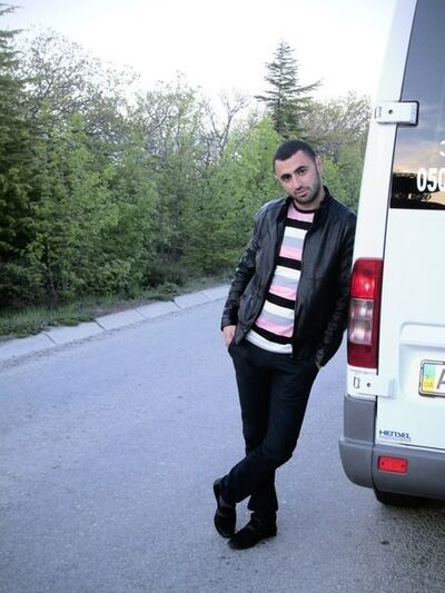 ,   Edik, 36 ,   