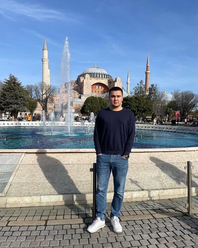  ,   Ilya, 33 ,   ,   