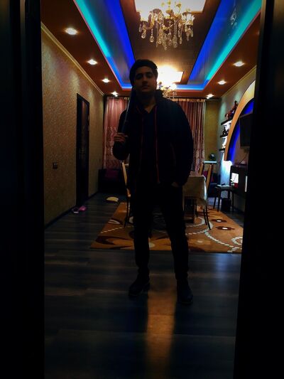  ,   Ruslan, 25 ,   ,   , c 