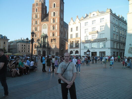  ,   Pavel, 48 ,  