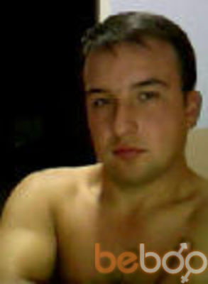  ,   Artur, 40 ,   