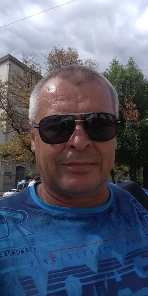  ,   Rus, 53 ,     , c 