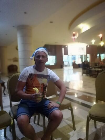  Ozarow Mazowiecki,   Aleksandr, 34 ,   ,   