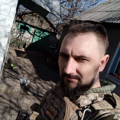  ,   Alex, 32 ,     , c , 