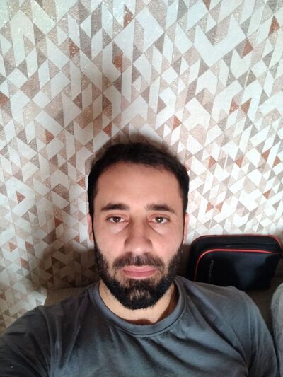  ,   Farid, 34 ,   ,   