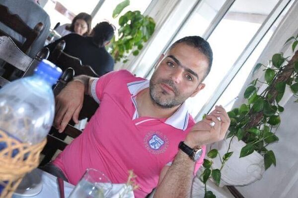  ,   Kaled, 49 ,   c 