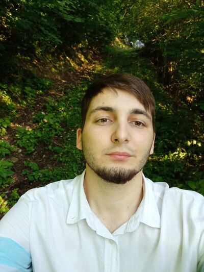  ,   Dzhon, 26 ,   ,   