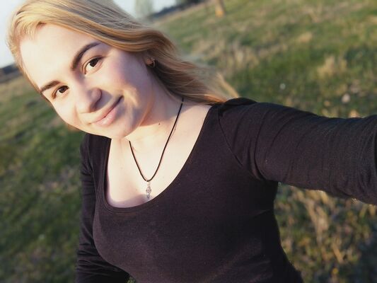  ,   Ivanka, 24 ,   ,   , c 