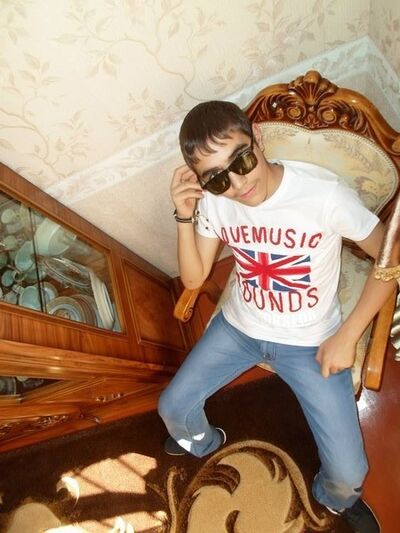  ,   Garnik, 30 ,   