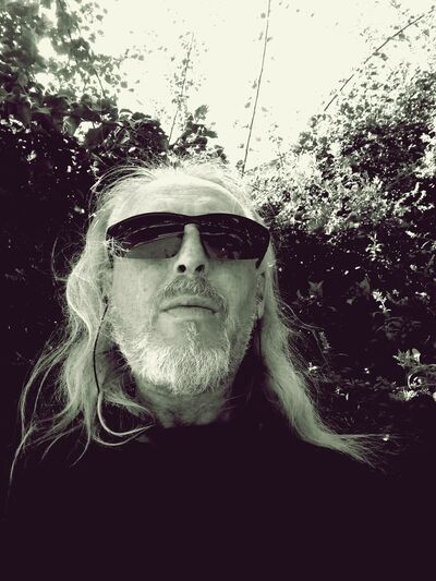  Holon,   Oleg, 58 ,   ,   , c 