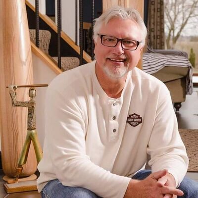  Lagos,   Douglas, 65 ,   ,   , c 