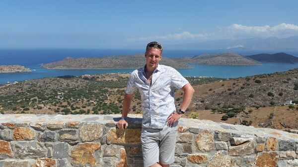  ,   Alexander, 35 ,     , c 