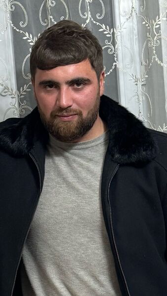  ,   Valer, 21 ,   ,   