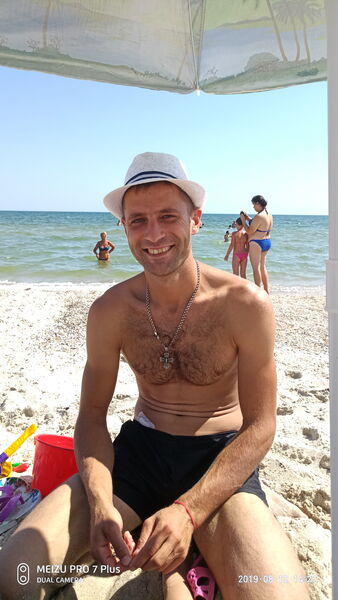  ,   Alexmoren, 33 ,   ,   