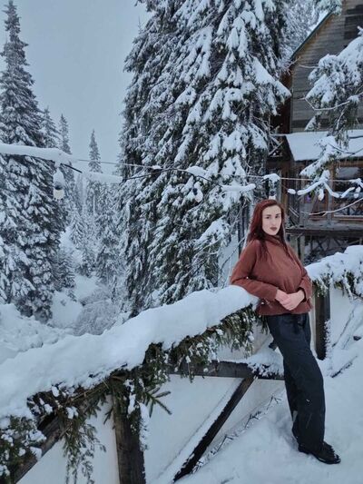  ,   Emily, 27 ,   ,   