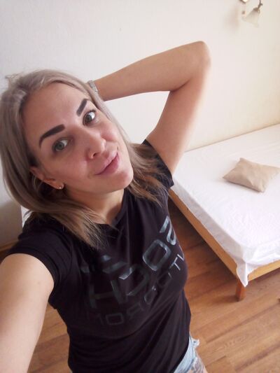  --,   Nadezhda, 35 ,   ,   
