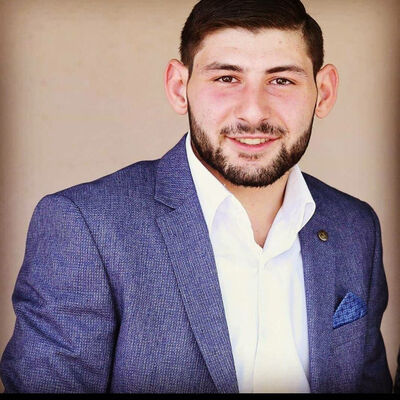  ,   Gogol, 26 ,   ,   